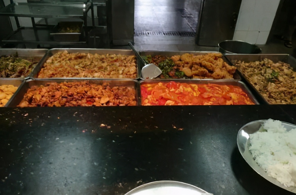 广东科贸职业学院学费宿舍费学校环境宿舍环境怎么样