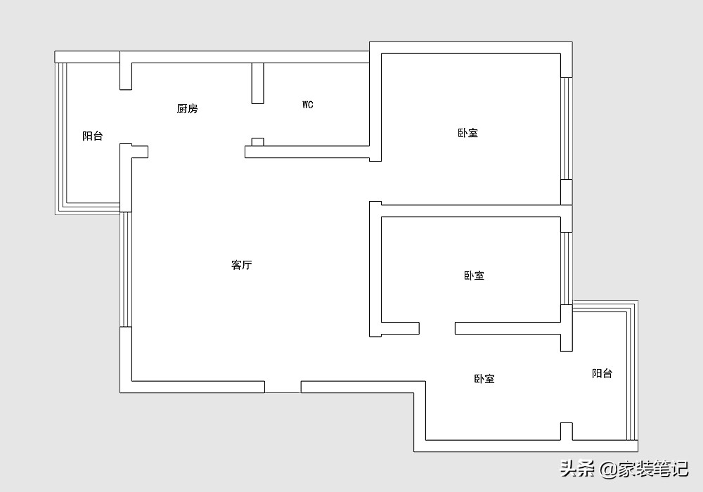 她坚持装别具一格的法式风，屋内干净到“一层不染”，浪漫又奢华