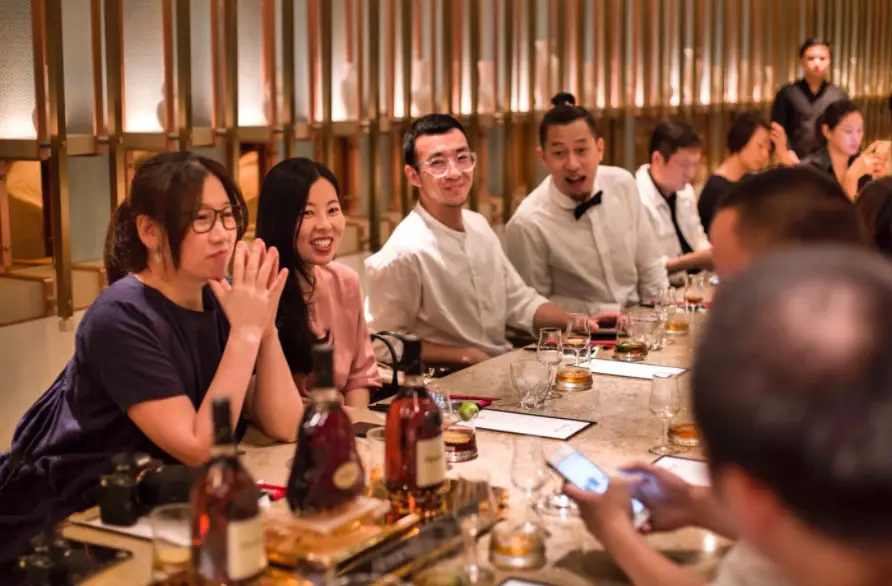 适合低学历从事的四大行业，就业前景好，高考落榜生可以参考