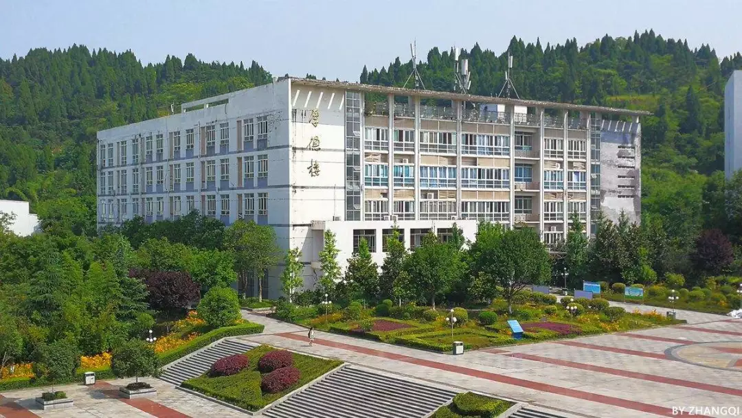 四川这所单招高校有百年历史,占地1000余亩