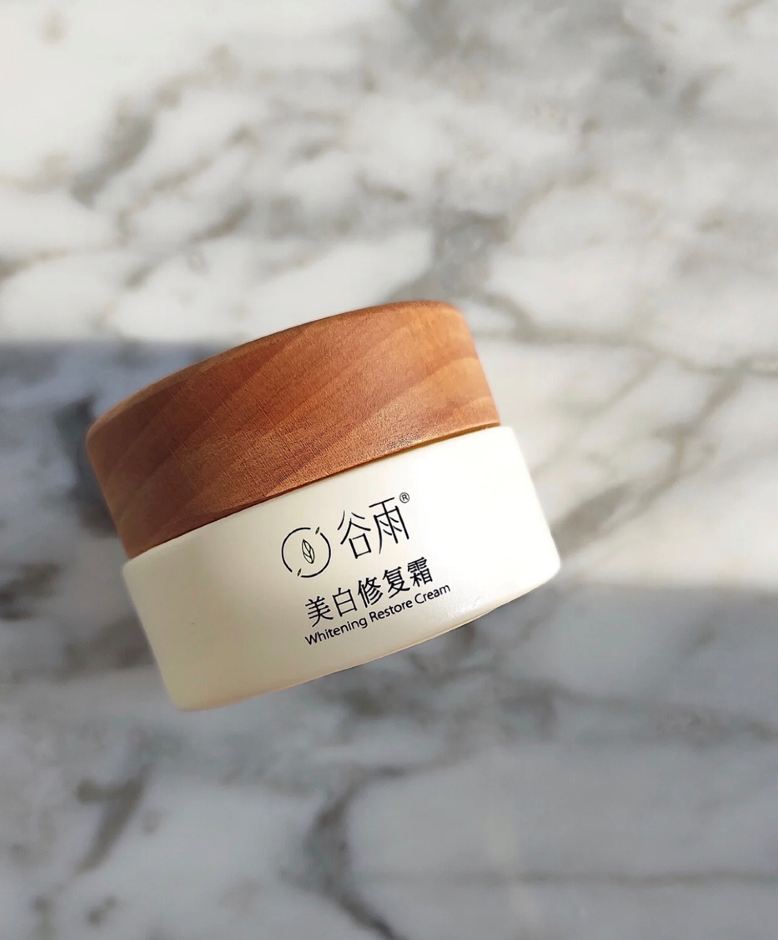 平价面霜哪家强？我都给找好了，滋润又能提亮肤色，你用过哪些？