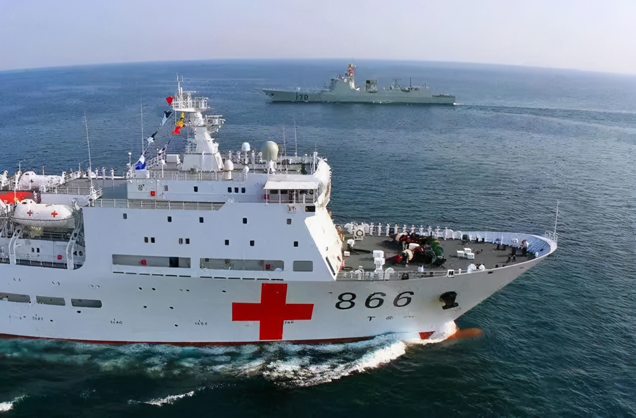 人民海军72周年宣传片,一颗大蒜意外走红,寓意胜算在握