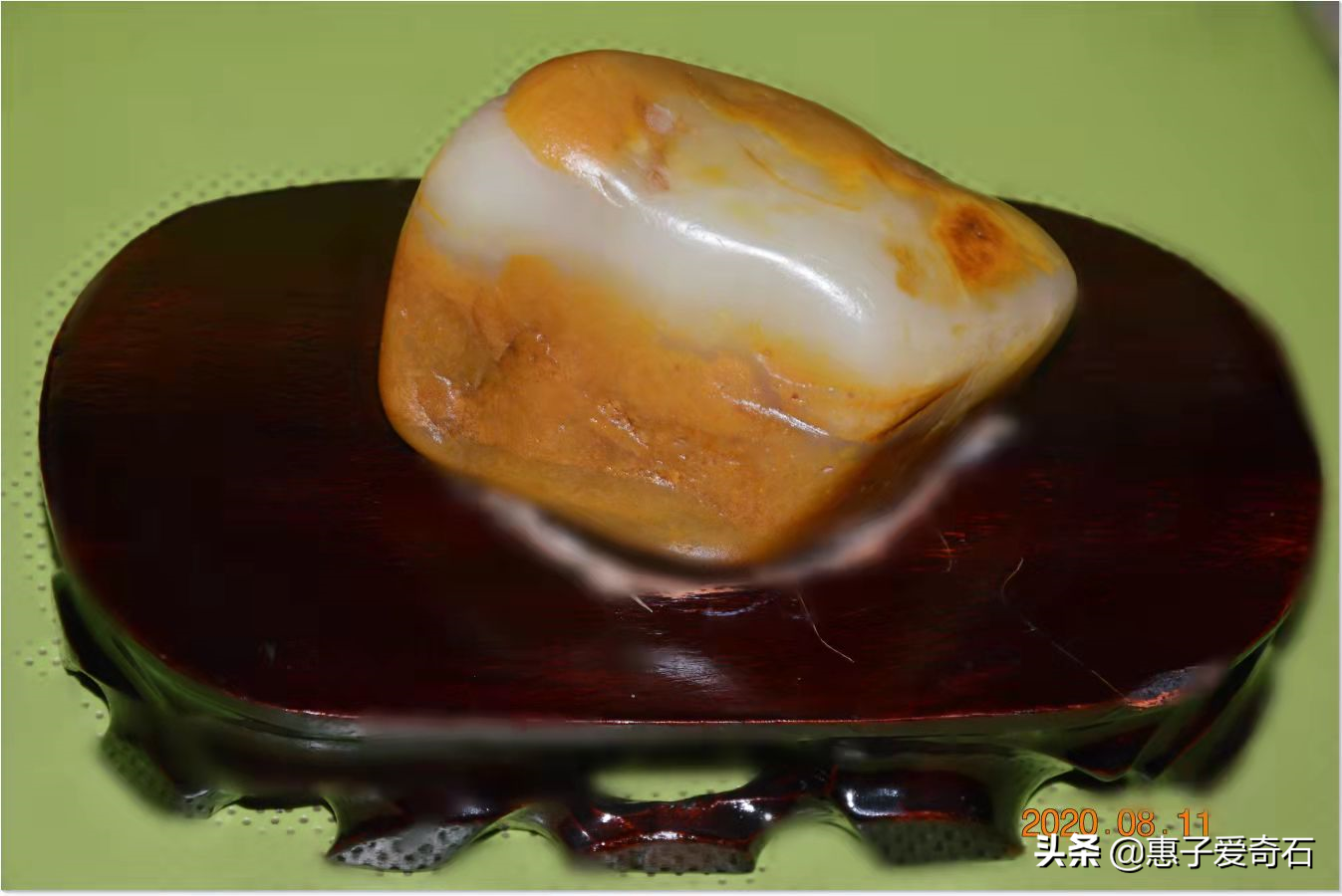 陕西黄龙玉~多彩的玉石