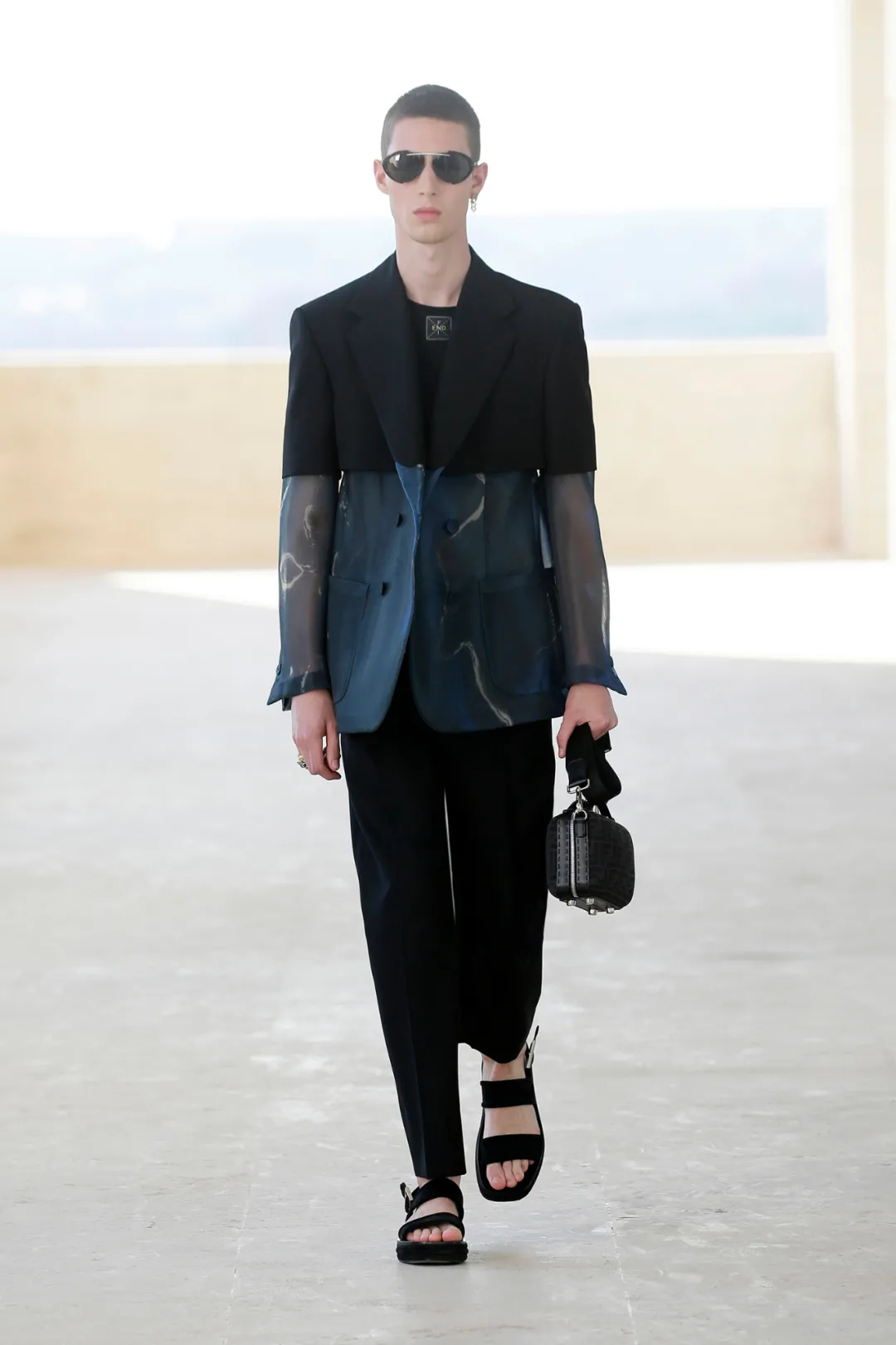 LV、Hermès等8大奢牌┃ 2022春夏巴黎&米兰男装周大赏美行加人382