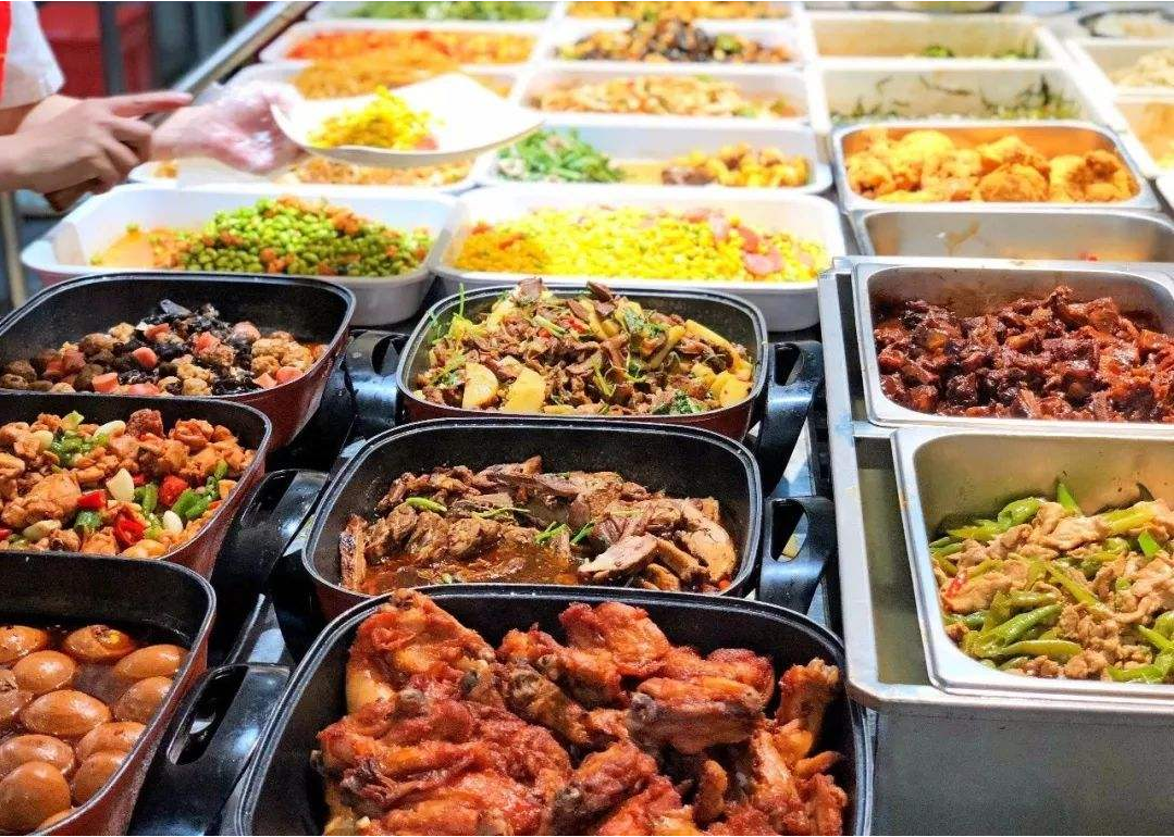 学生上大学，1个月1000生活费到底够不够，怎样能节省一点