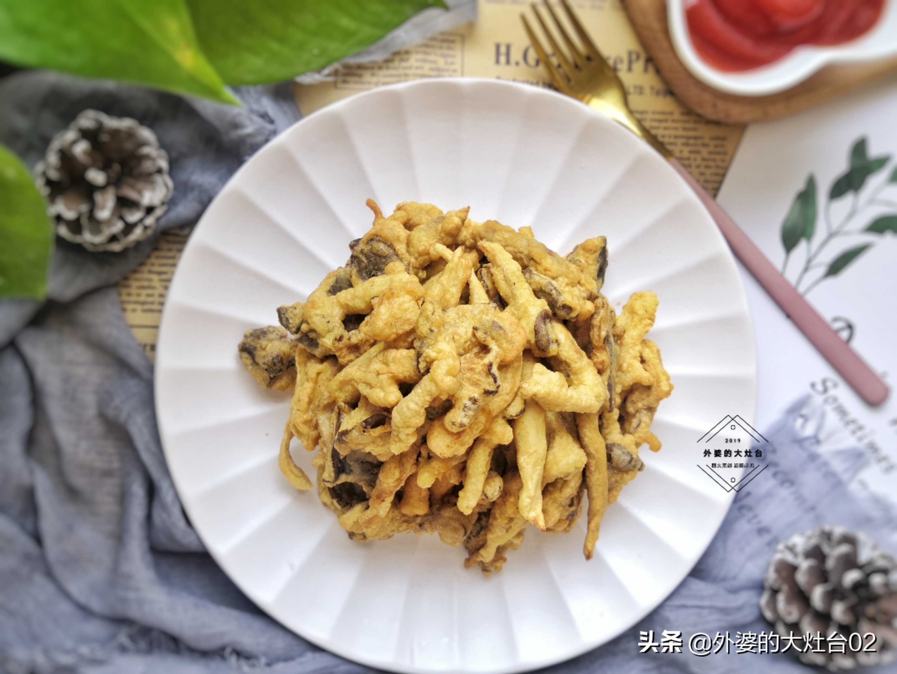 椒盐蘑菇怎么做咸香酥脆？原来下锅时间有讲究，做对了比炸鸡好吃