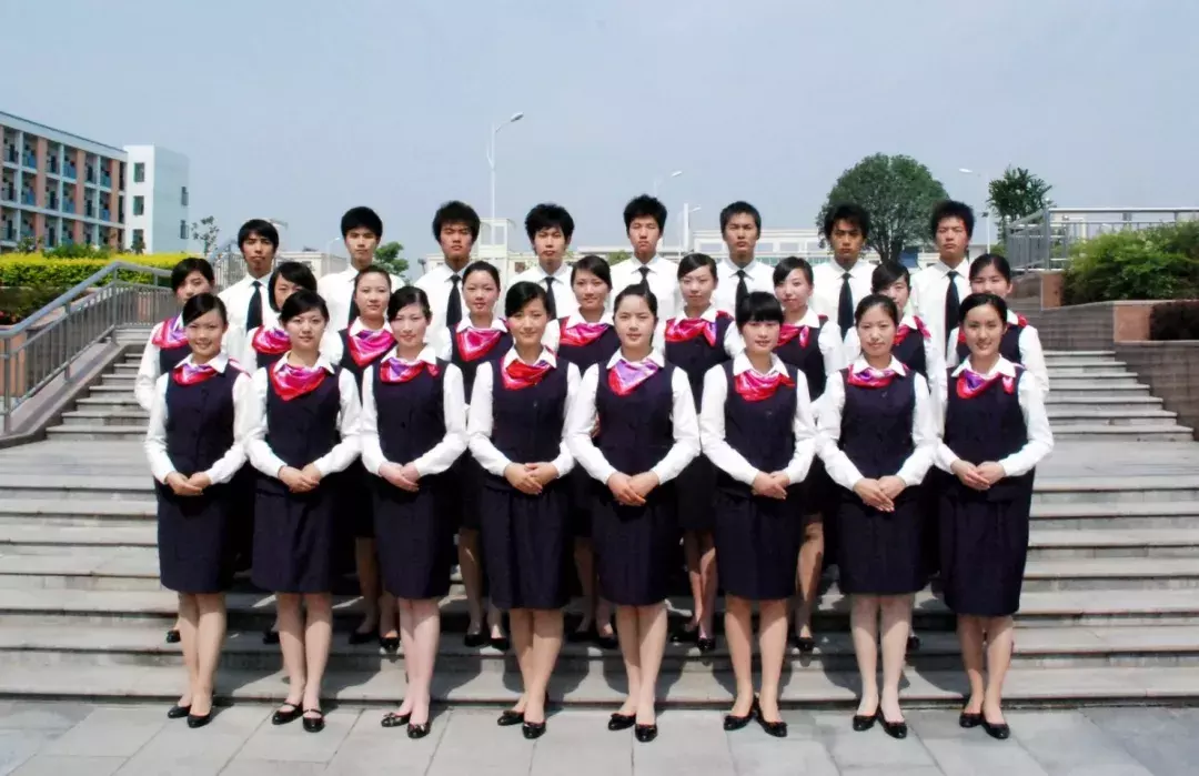 今年，阿克苏将有68位学生被西安工业大学继续教育学院录取