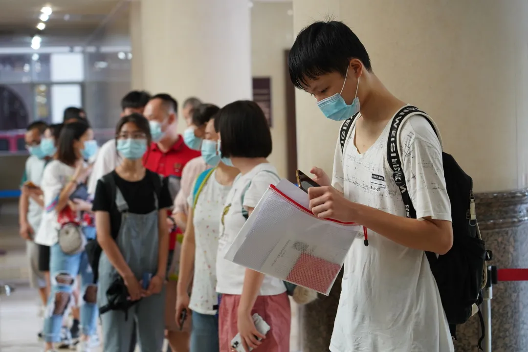广州市旅游商务职业学校(广州市旅游商务职业学校 高中) 广州市旅游商务职业学校(广州市旅游商务职业学校 高中)