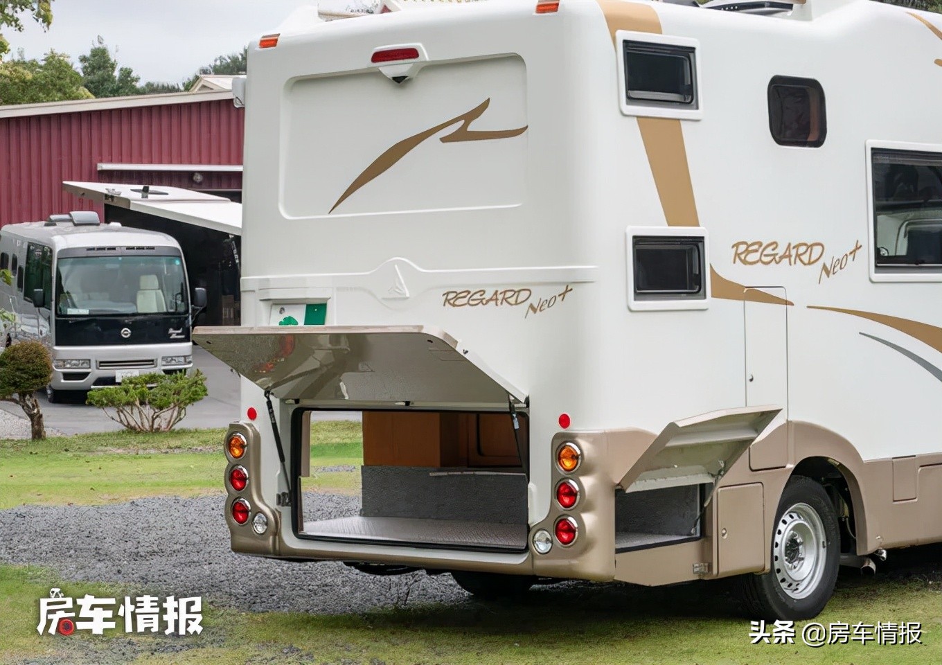 丰田平头房车超实用，3.0T动力带四驱，仅5米长能住6人带大储物箱