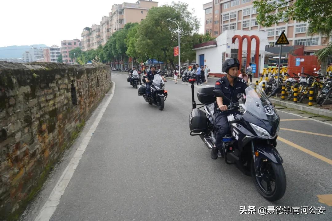 【护航高考】你们努力圆梦 我们全力护航