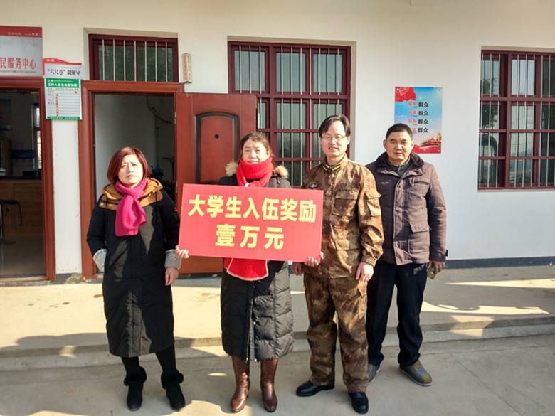 为何说大学毕业去当兵，优势更明显，只因这6项，望周知