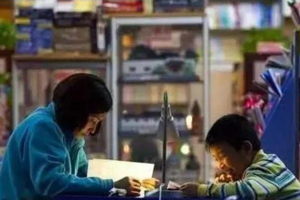 小学生撰写“绝交书”走红，正式程度堪比合同，网友：法律人才