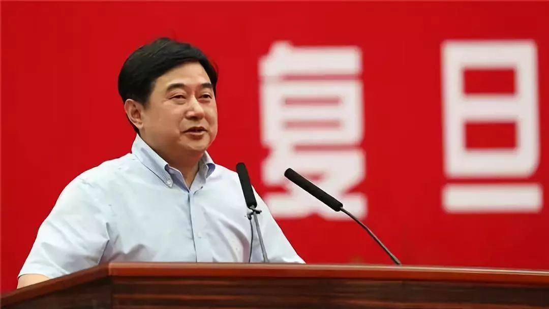 短短一周时间，两名大学教授被网友“群嘲”，让知识分子颜面尽失