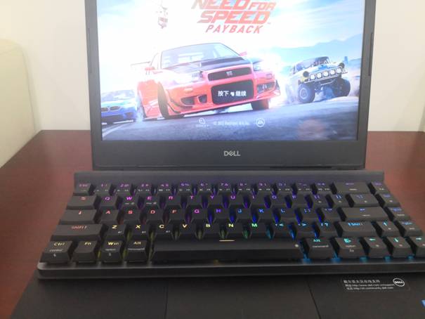 机械键盘居然如此纤薄- SKYLOONG 小呆虫 NT68 便携无线键盘评测