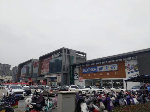 天荣汽配城、陈砦蔬菜批发市场……郑州市区老批发市场外迁后，原址都做了啥