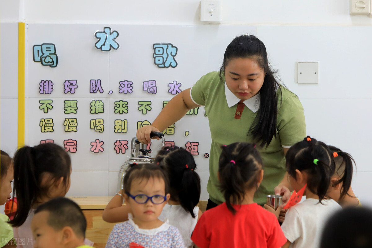 好消息！2021年幼儿教师招聘，国家公布“三大优惠政策”