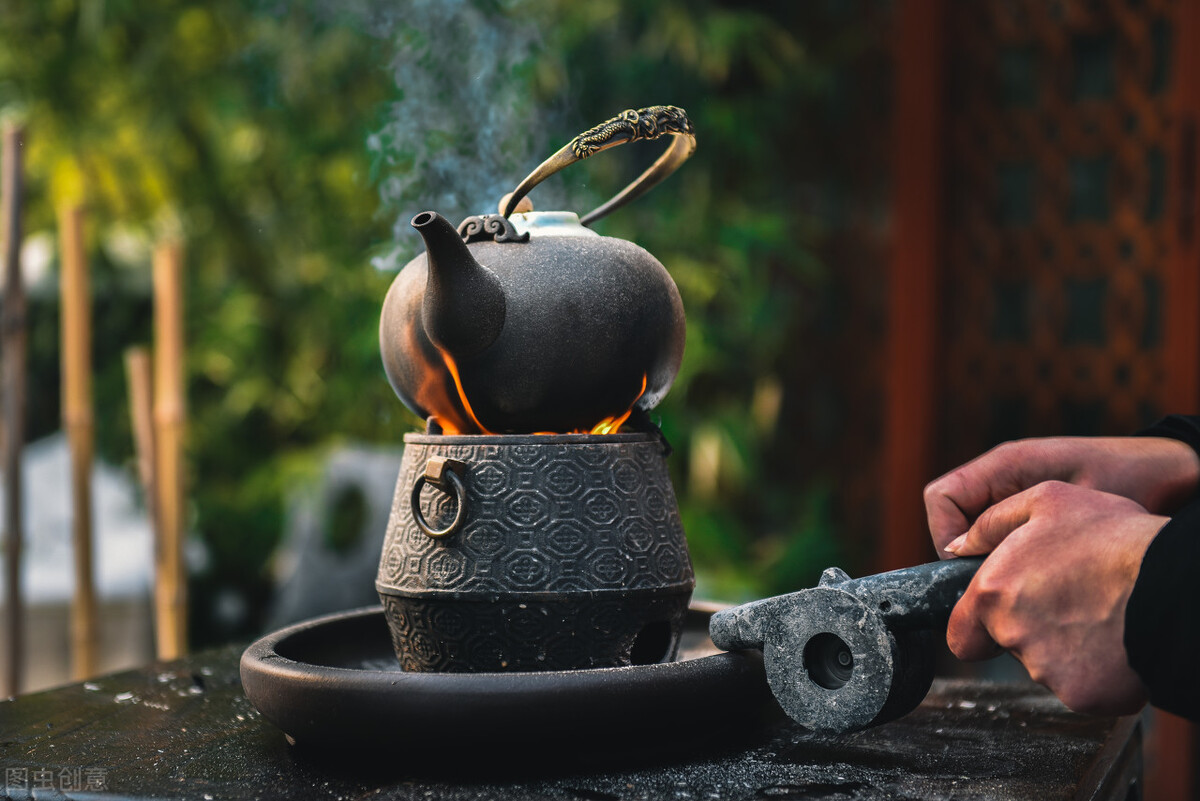 爱茶的你,有这几首诗不得不读,品诗品茶真惬意
