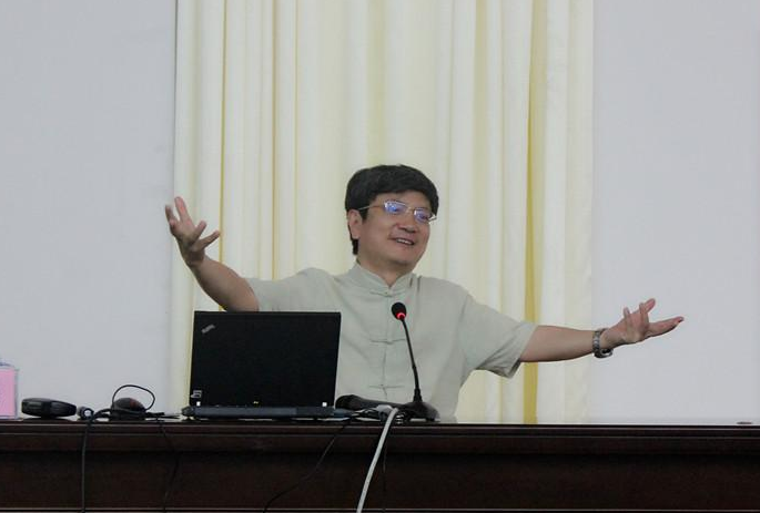 贵州大学校长郑强，我为贵大做了这么多贡献，怎么还有人不满意？