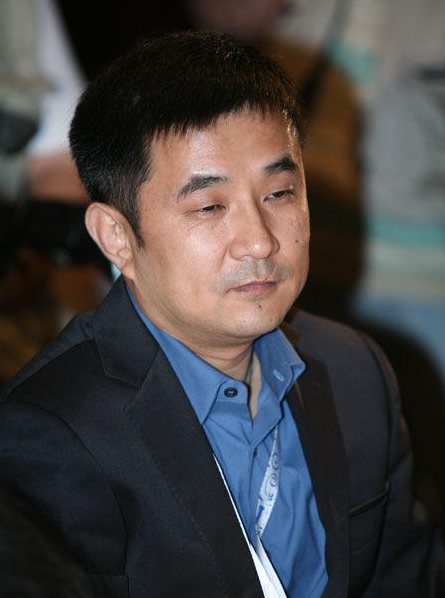 北京地产富豪王永红:欠债800亿外逃出国,只带走女星韩熙庭和70亿
