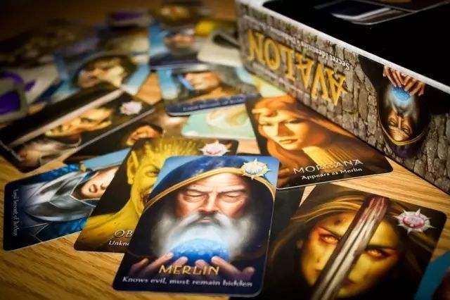 聚星谷教你玩《阿瓦隆》：关于红色阵营的否票问题