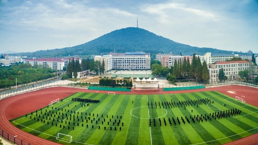 安徽公安职业学院大专招生，女生理科最低录取分数线超一本线39分