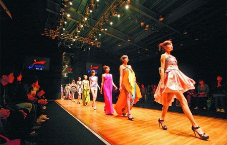 闽派服饰——泉商精神崛起与传承