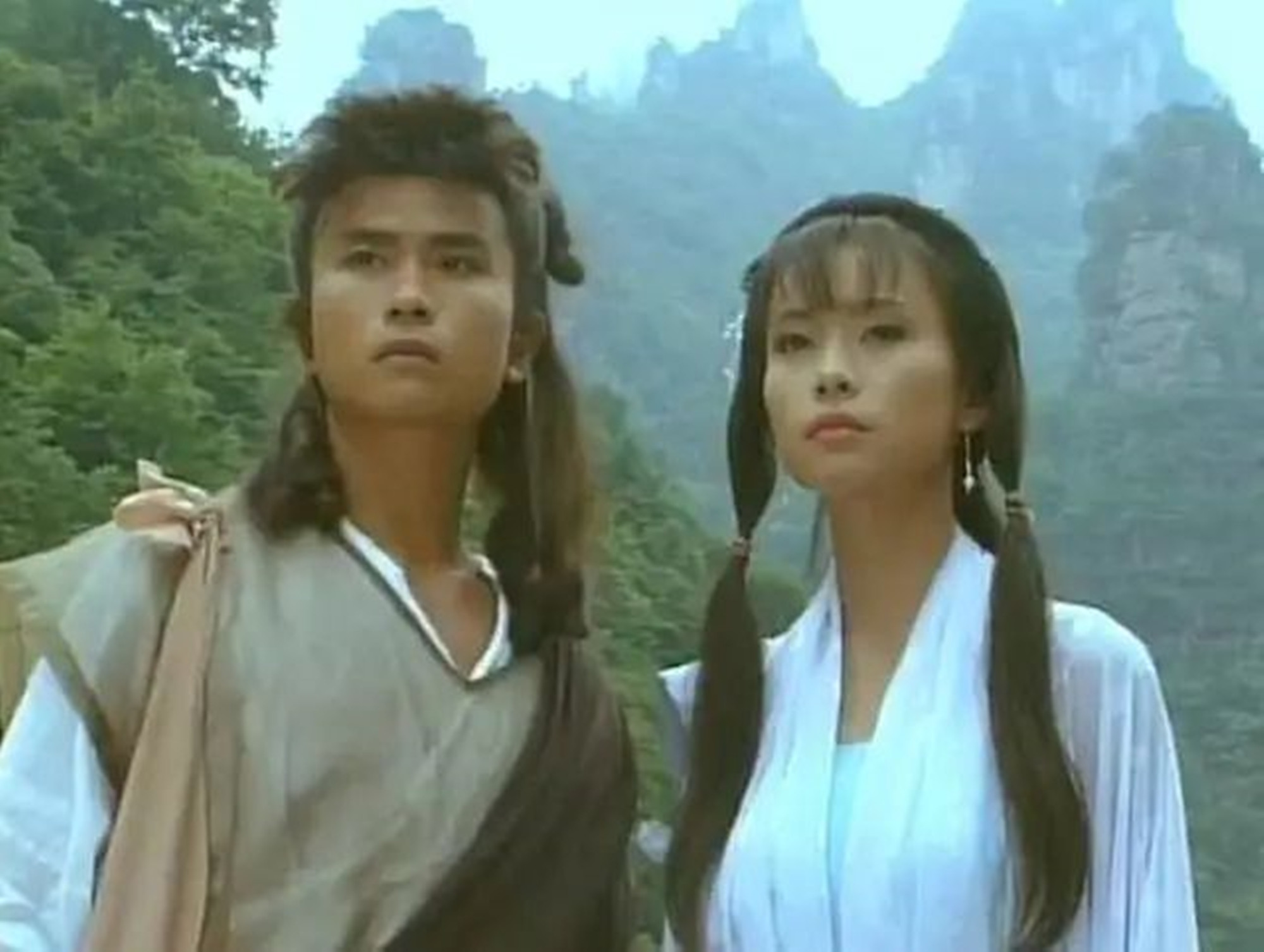 《昆仑奴》于27年播出，两位女主角的“红衣服与白衣服之争”至今仍在继续。
