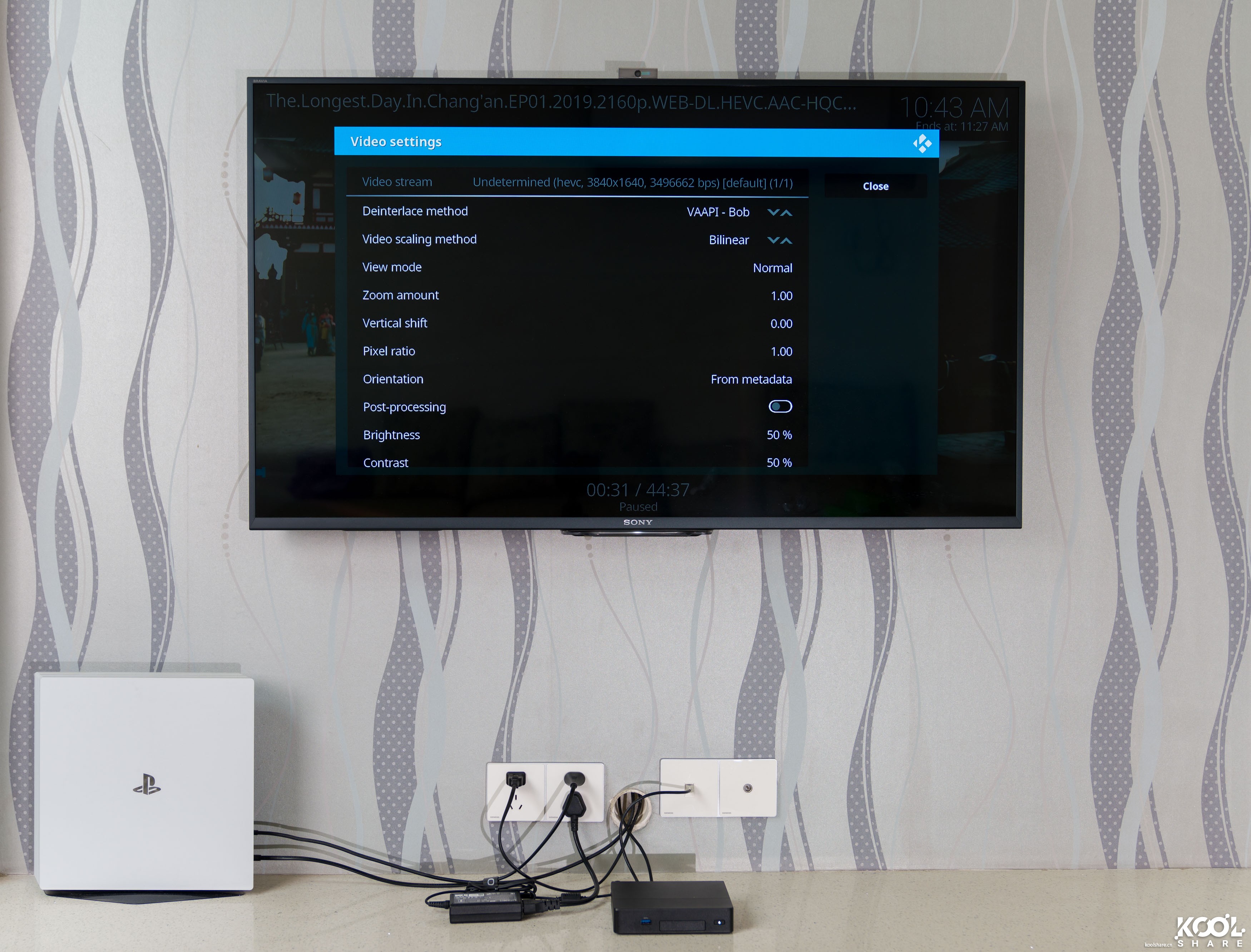 Intel NUC8CHK Chaco Canyon 开箱拆解评测