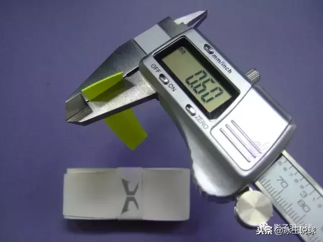 羽毛球拍手胶哪个最好(YONEX/李宁/胜利/威臣/极限等6款手胶的用后感（影子出品）)