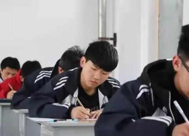 三模考试考了570分，高考冲刺600分有希望吗？班主任给出经验之谈