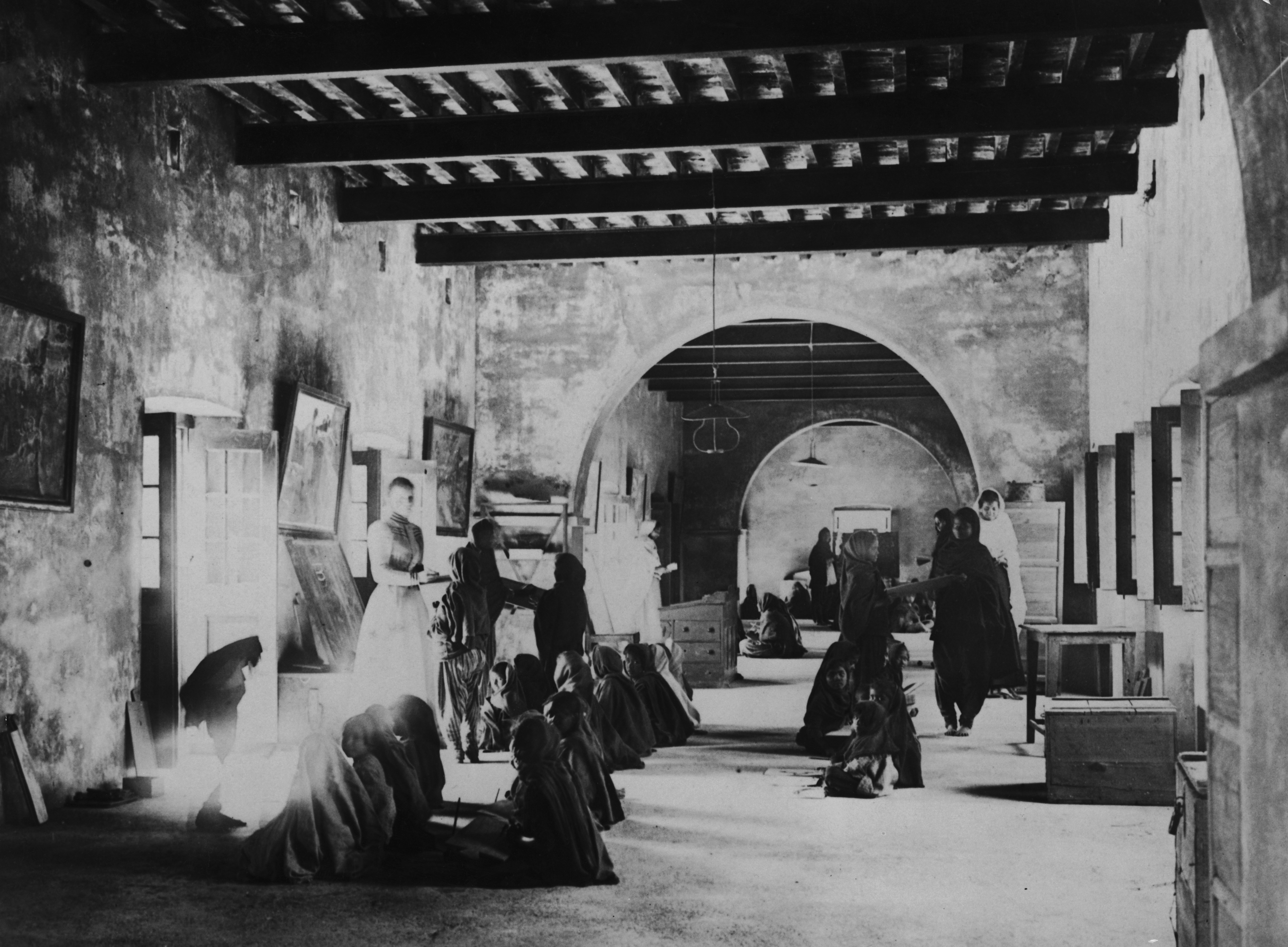 对不起，你嘲笑的“印式英语”，可能才是“最纯正的”国际英语？