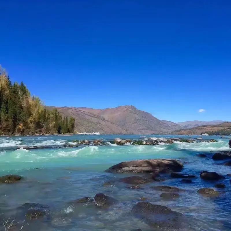 山一程，水一程，山山水水几万重