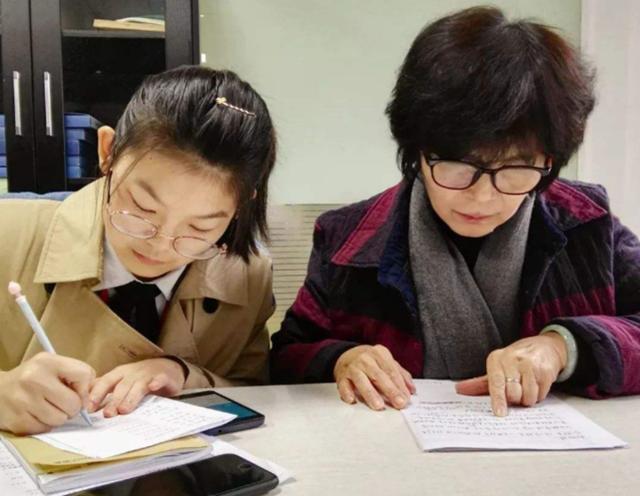 两封在职教师的“辞职信”，让人惋惜的同时，也感受到现实的残酷