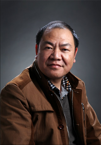 忠诚铸军魂，使命担在肩——党员军人的坚定信念与奉献精神