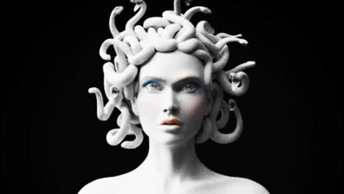 丝西娜(在希腊神话中邪恶的美杜莎,其实才是最惨的一个神话人物)