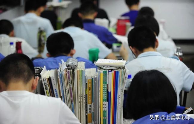 多省份明年开启“新高考”政策，学生和家长需提前了解，好做安排