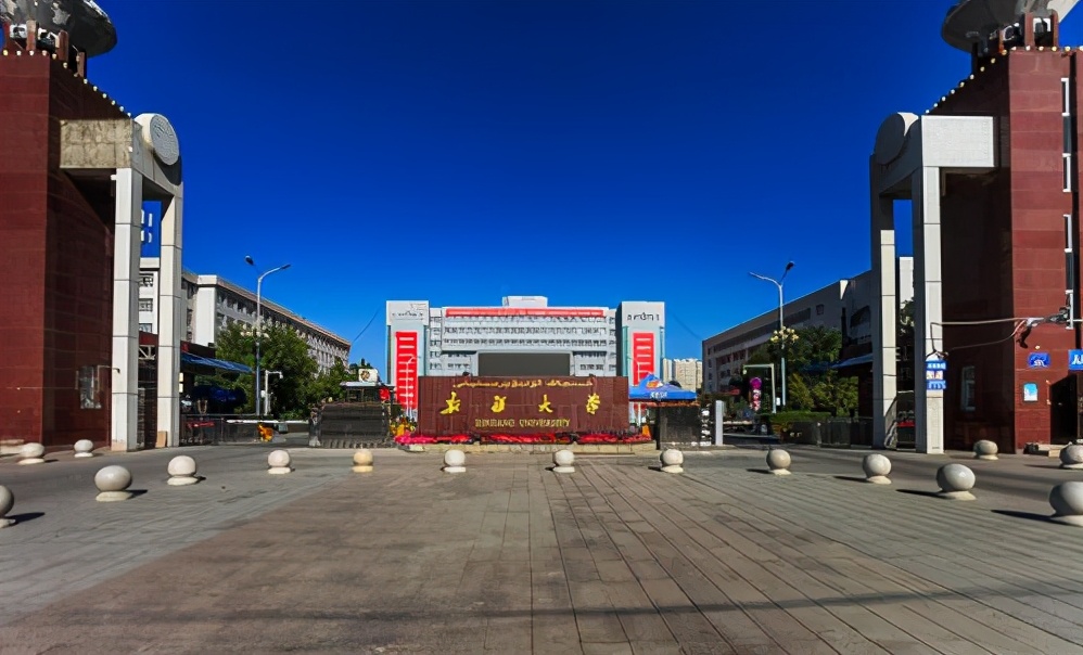 116所211可分为4个等级，第4级的高校，就业容易被挑剔