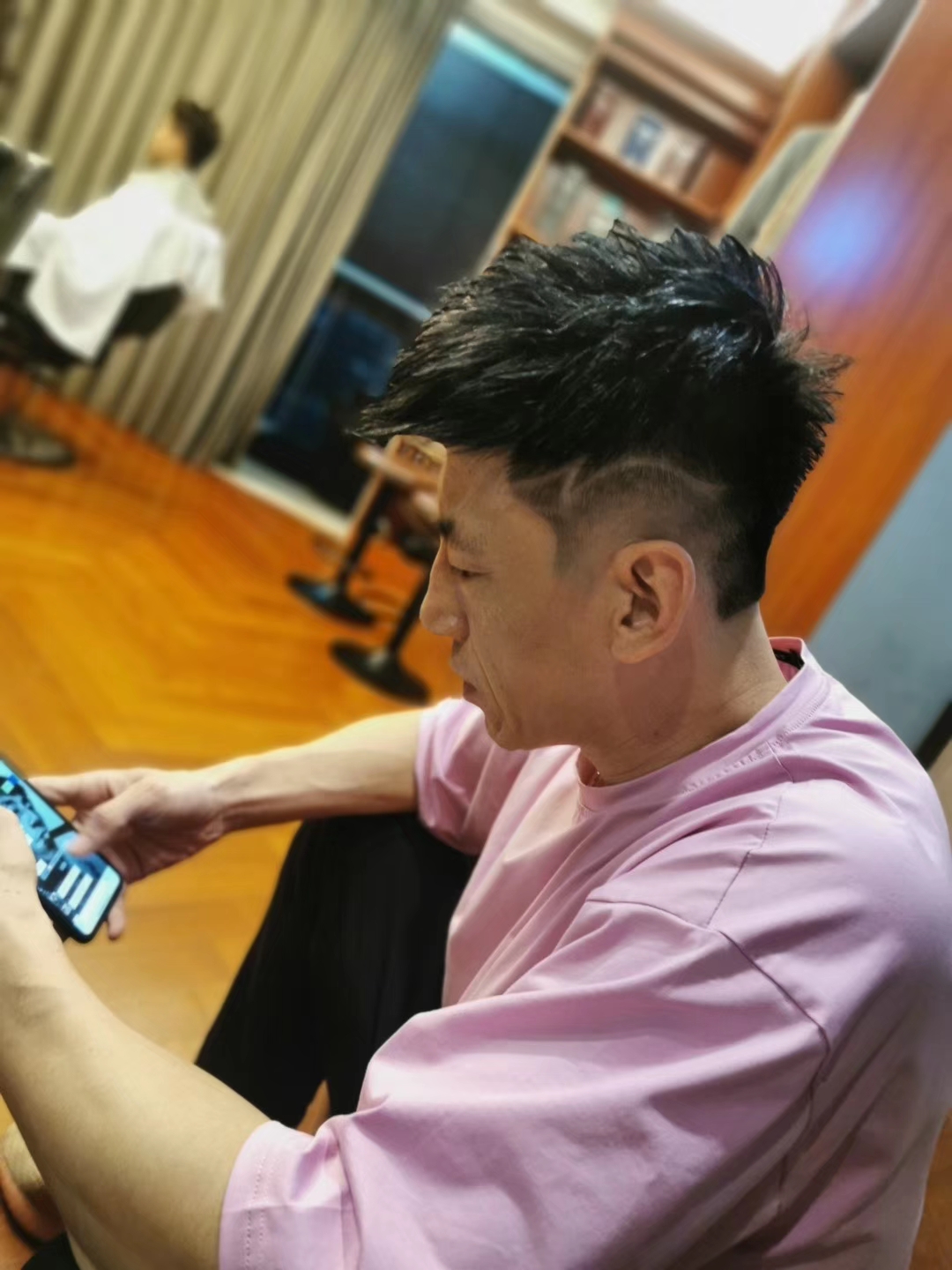 王晶篮球(前cba队长成民间高手,保持状态有秘诀,过网红生活)