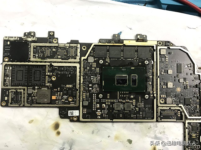 二修surface Pro5不认盘 蓝屏不进系统！大换血，比MacBook还难修