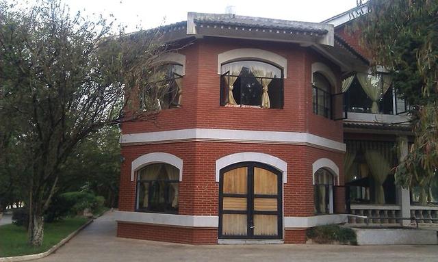 昆明的私家花园“庾园”及“鲁园”