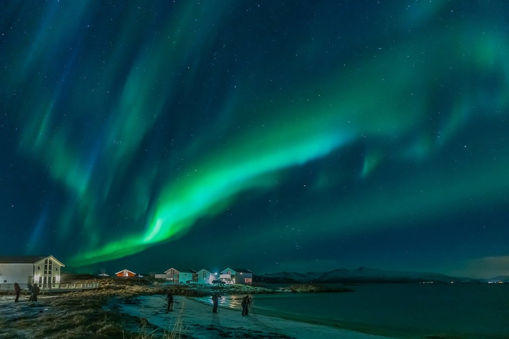 极昼的国家如何睡觉挪威极昼当地人都干什么