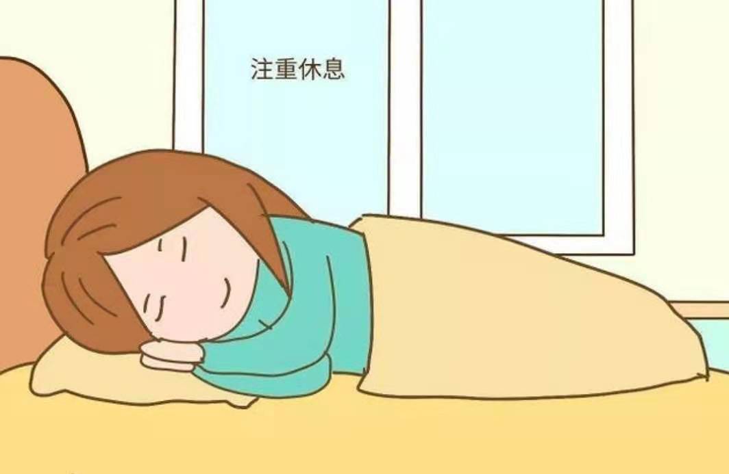 看望刚生小孩的孕妇买什么东西好（去医院看望刚生完孩子的产妇买什么）