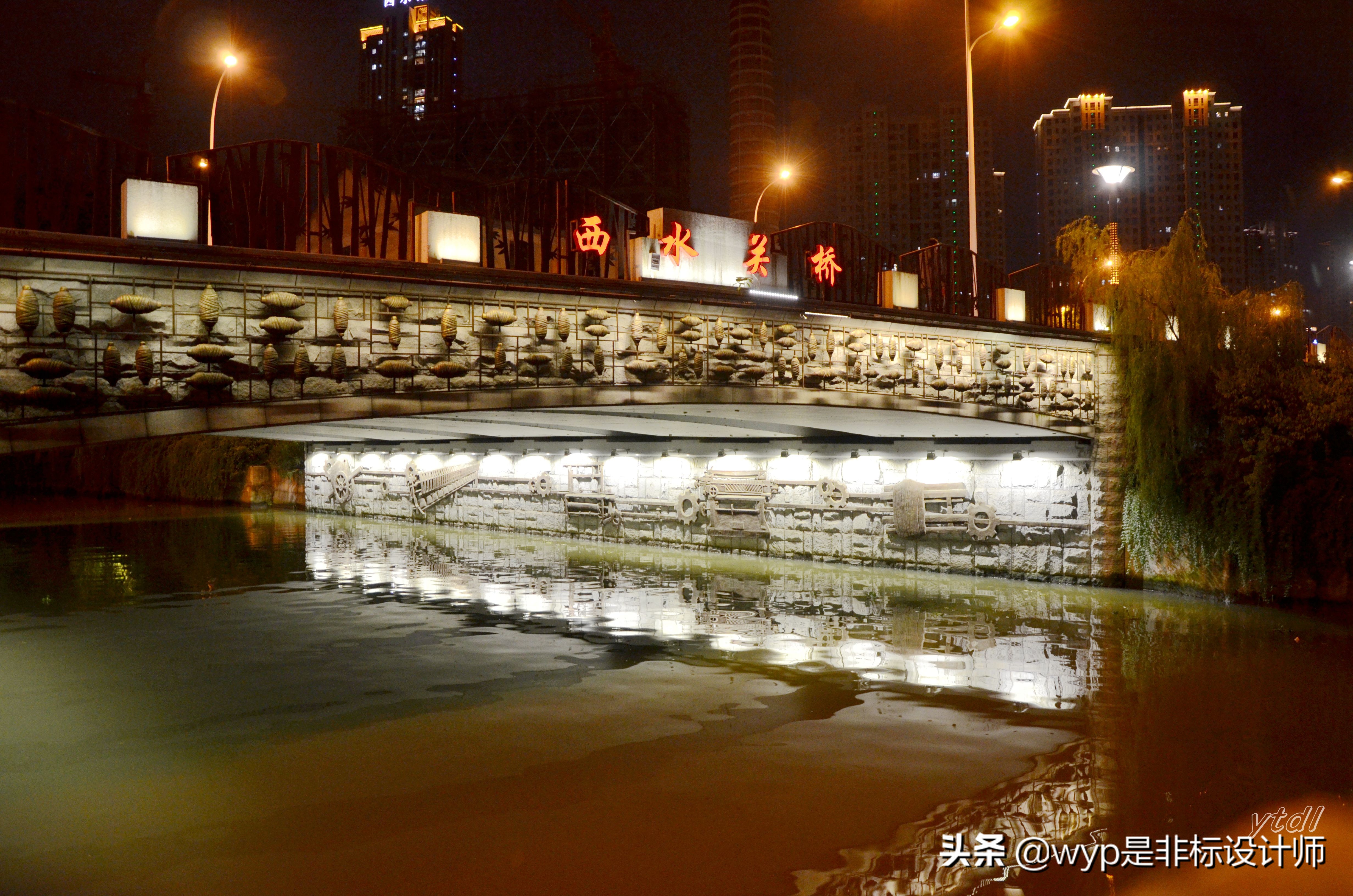 运河夜桥更秀丽