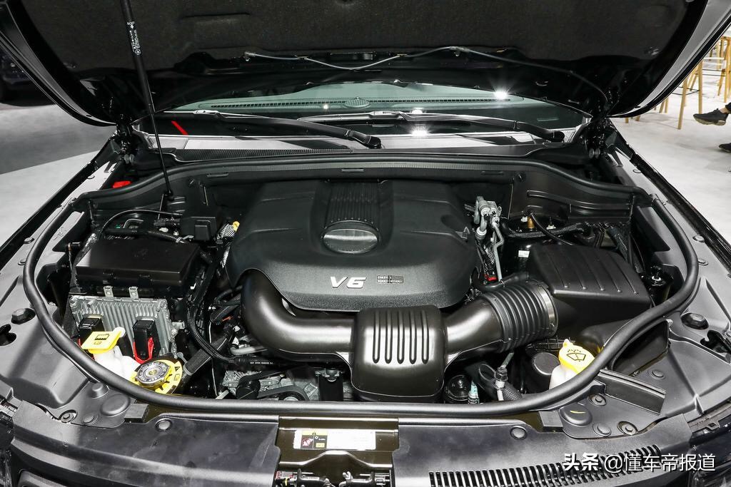 新车｜本代将终结？售58.49万，解析Jeep大切诺基纪念版