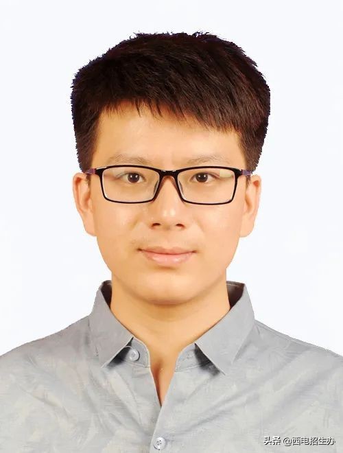 陕西学霸天团：同年考入同所大学，如今集体保研985，其中4个清华