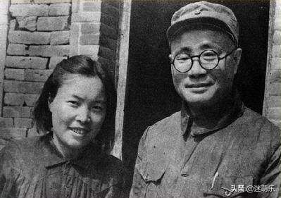 十大开国元帅夫人中，有几位夫人被授予军衔，哪位夫人军衔最高？