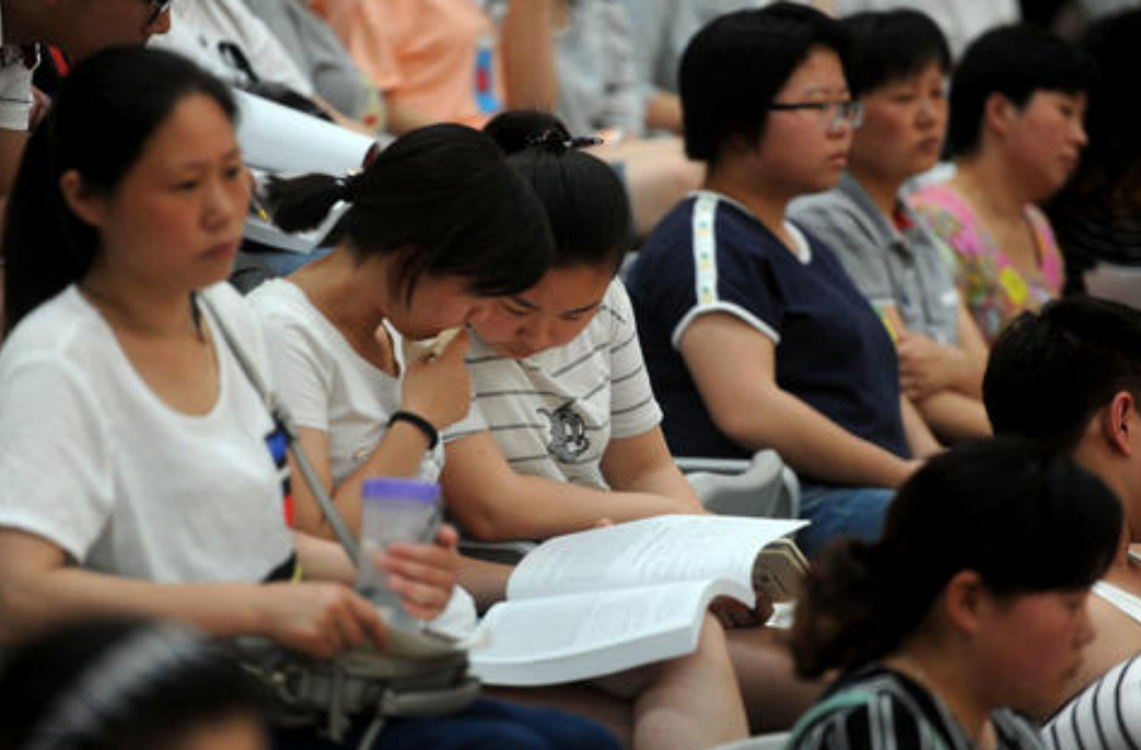 556分也能被上海交大录取？中等生填报志愿，掌握技巧很重要