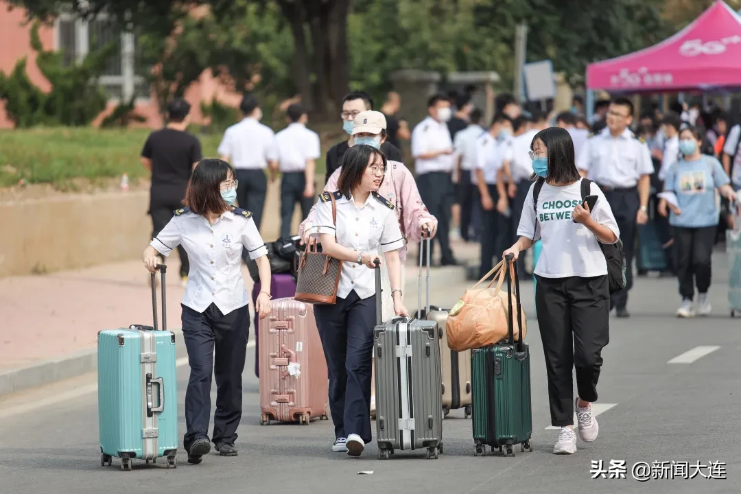 #大连头条#高校开学进行时！终于等到你