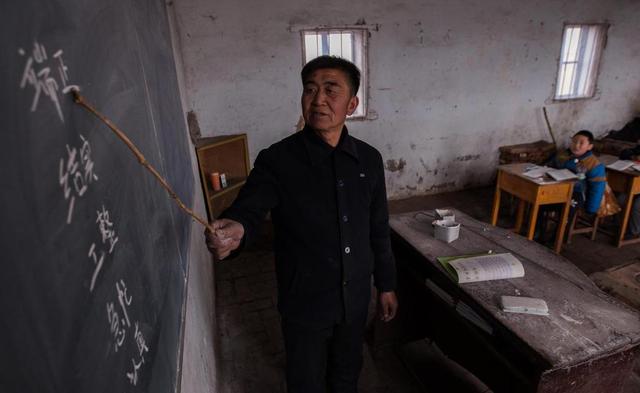 1953年，特务黄茂才被判死刑，临刑前大喊：我为江姐做了很多事