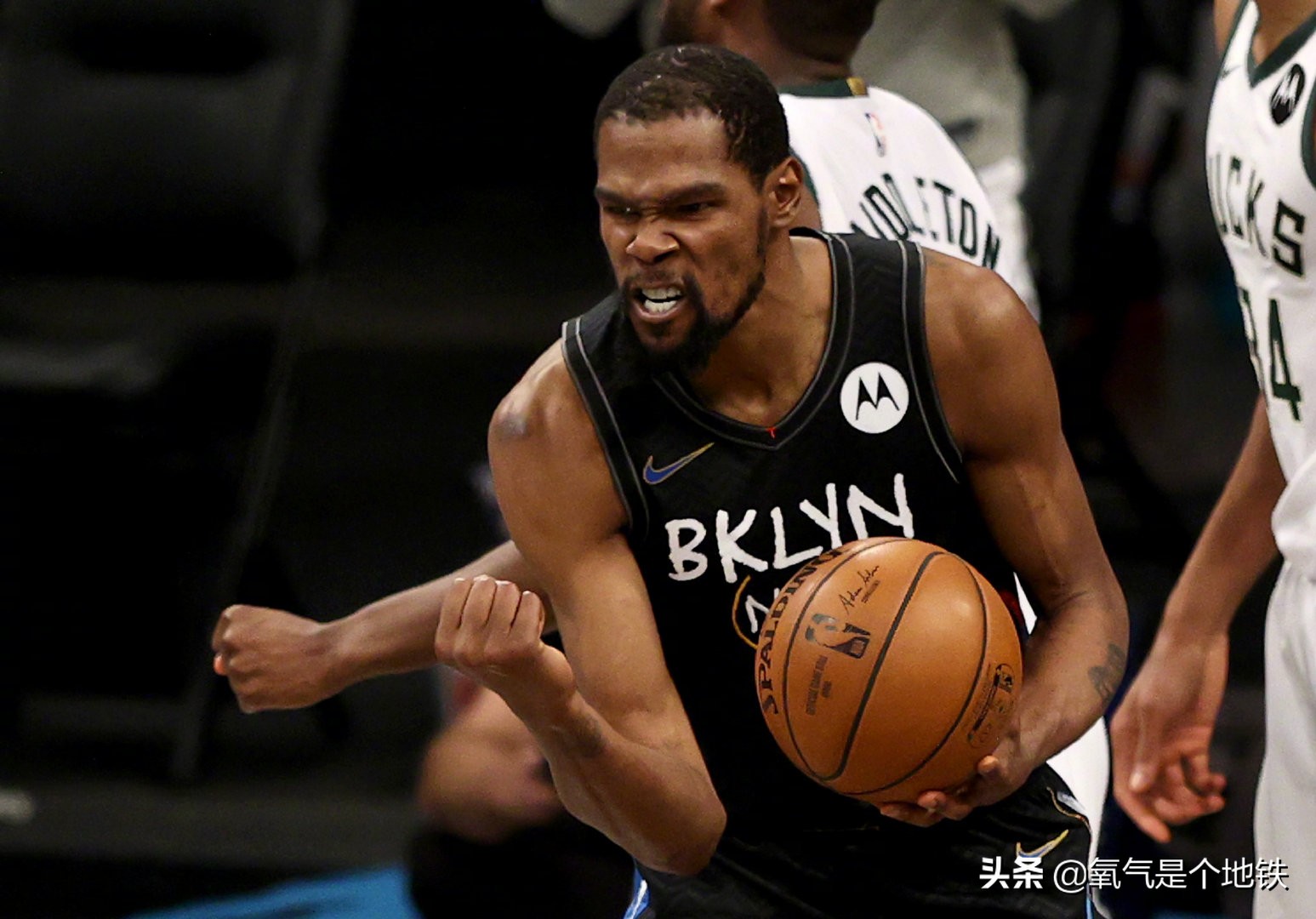 nba将欧文移除为什么(名嘴：杜兰特为连詹姆斯都闹翻的欧文，放弃非常无私的队友库里？)